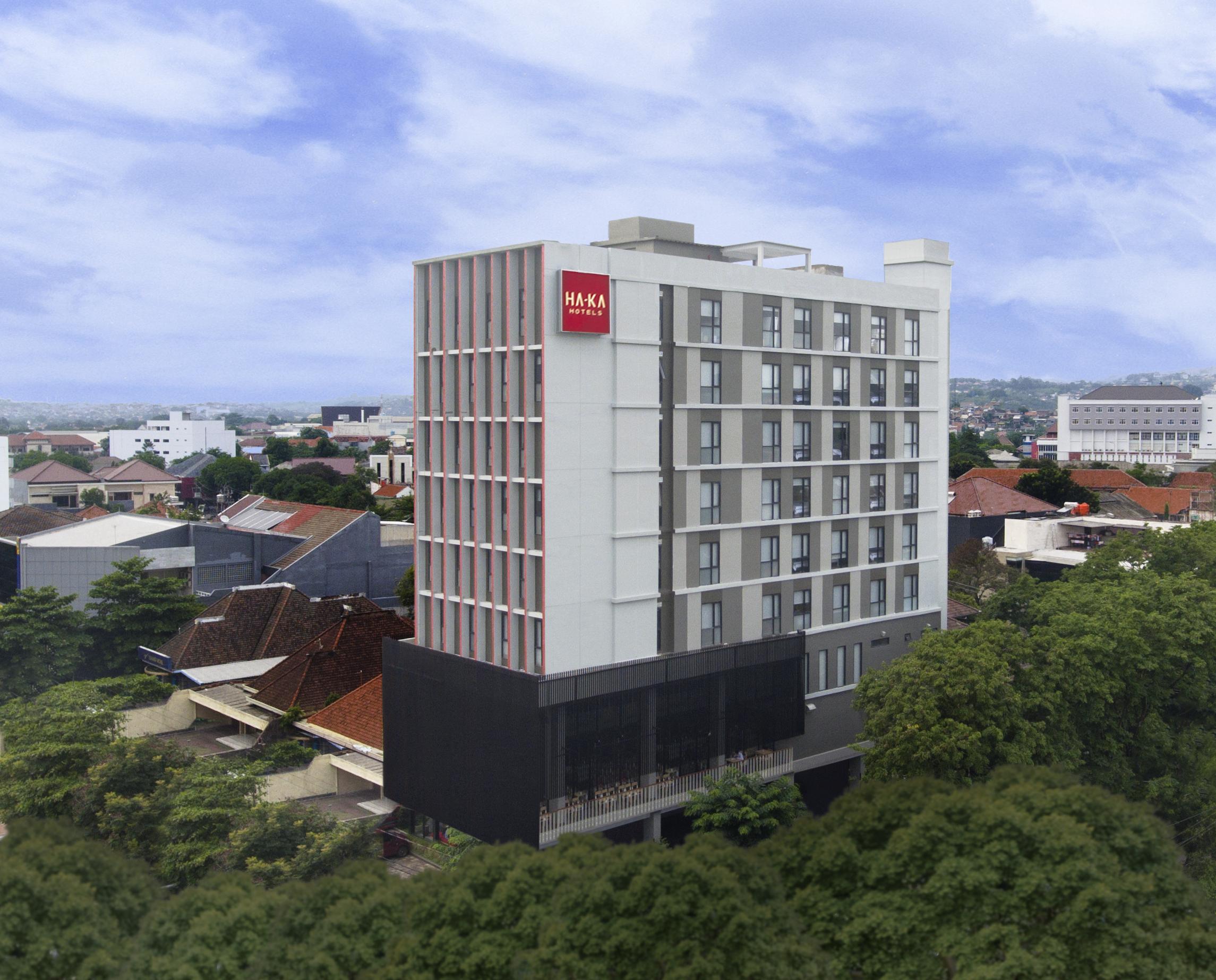 Up-Peak Hotel Simpang Lima Semarang Formerly Ha-Ka Simpanglima Hotel Semarang Exterior foto